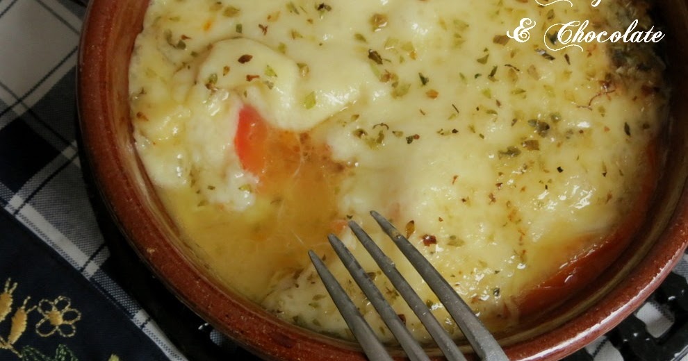 Curry y Chocolate Provoleta o provolone al horno Baked provolone
