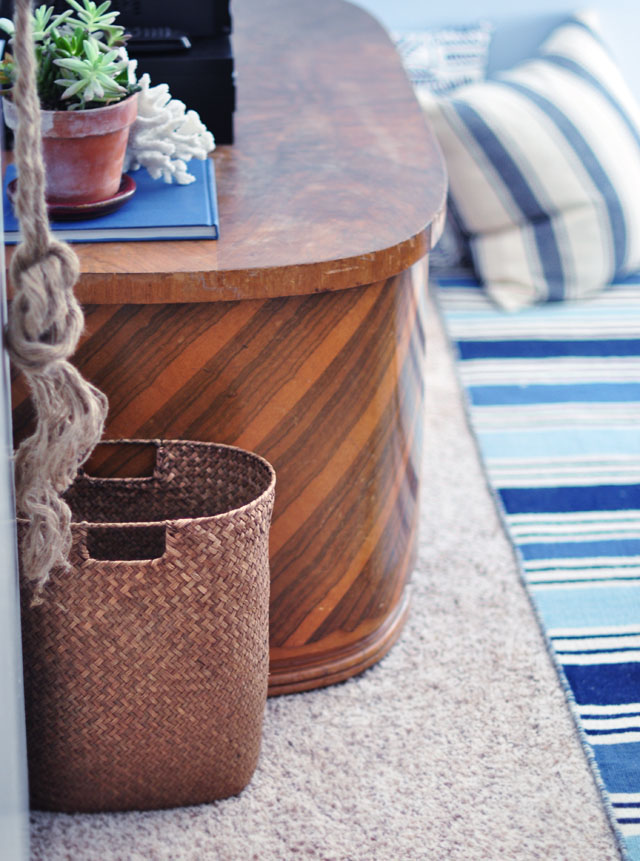 blue and white nautical beachy guest bedroom