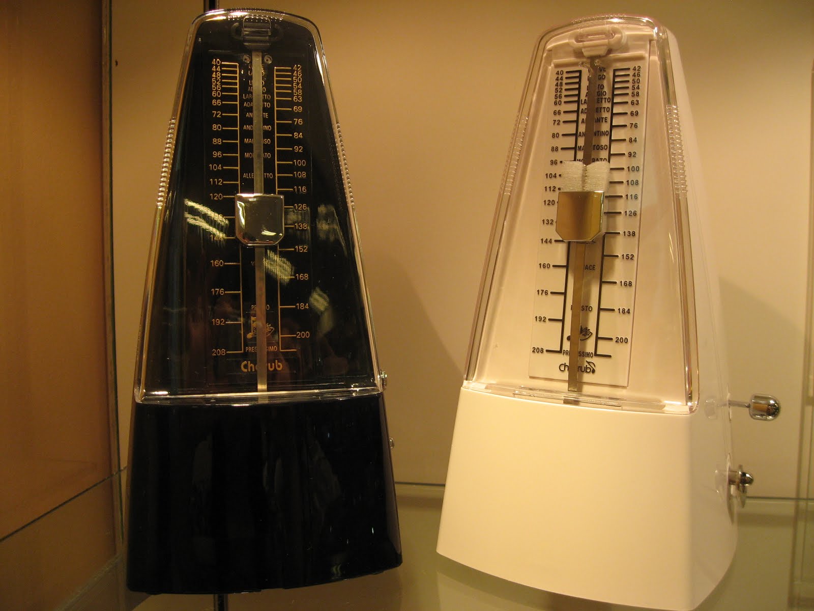 MUSIC GALLERY 2 U Metronomes