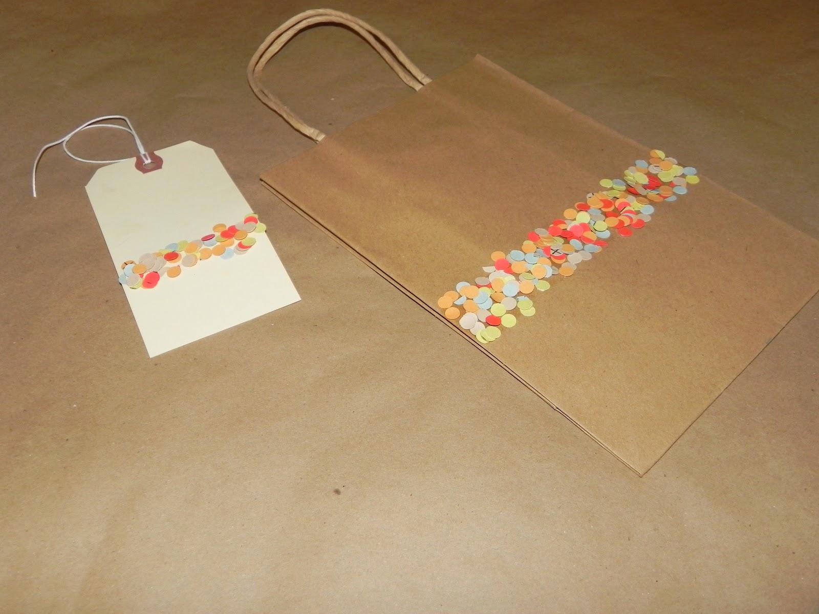 Smart n Snazzy 12 DIYs of Christmas Day 12 DIY Decorated Gift Bags