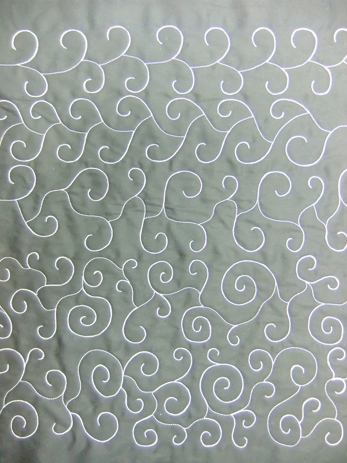 The Free Motion Quilting Project: Quilt Along #25 - Cucumber Vine