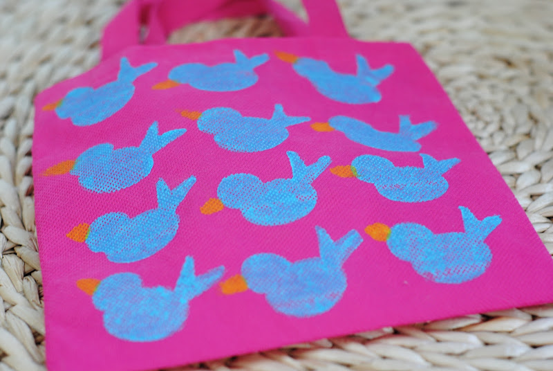 Tons of Kids Craft Ideas and Kids Activities (Kids Craft Camp)