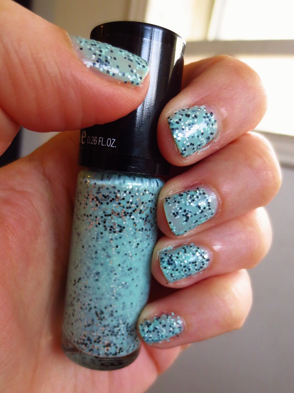 Vibrant, Vivacious, Veracious Beauty Blog Nail of the Day Gummy Green