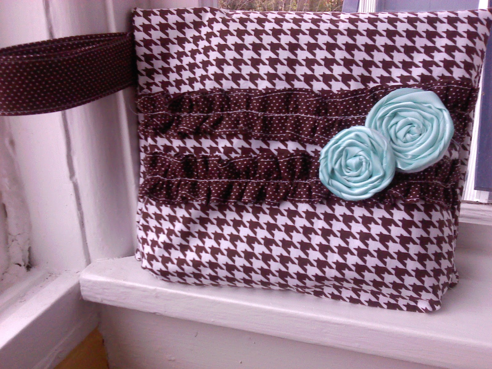 Sew Fantastic The Tiny Clutch