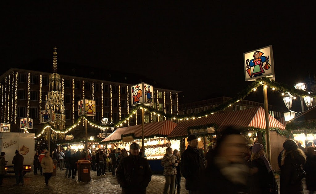 veredit-photographic-poems: Christkindlesmarkt Nürnberg