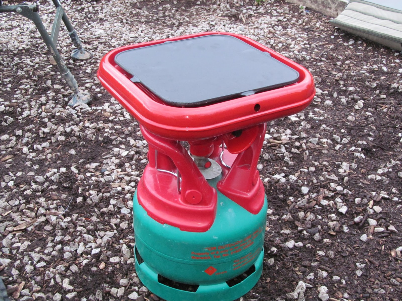 Danny's Angling Blog Calor Grill to Go Review And Rixton Clay Pits Tench