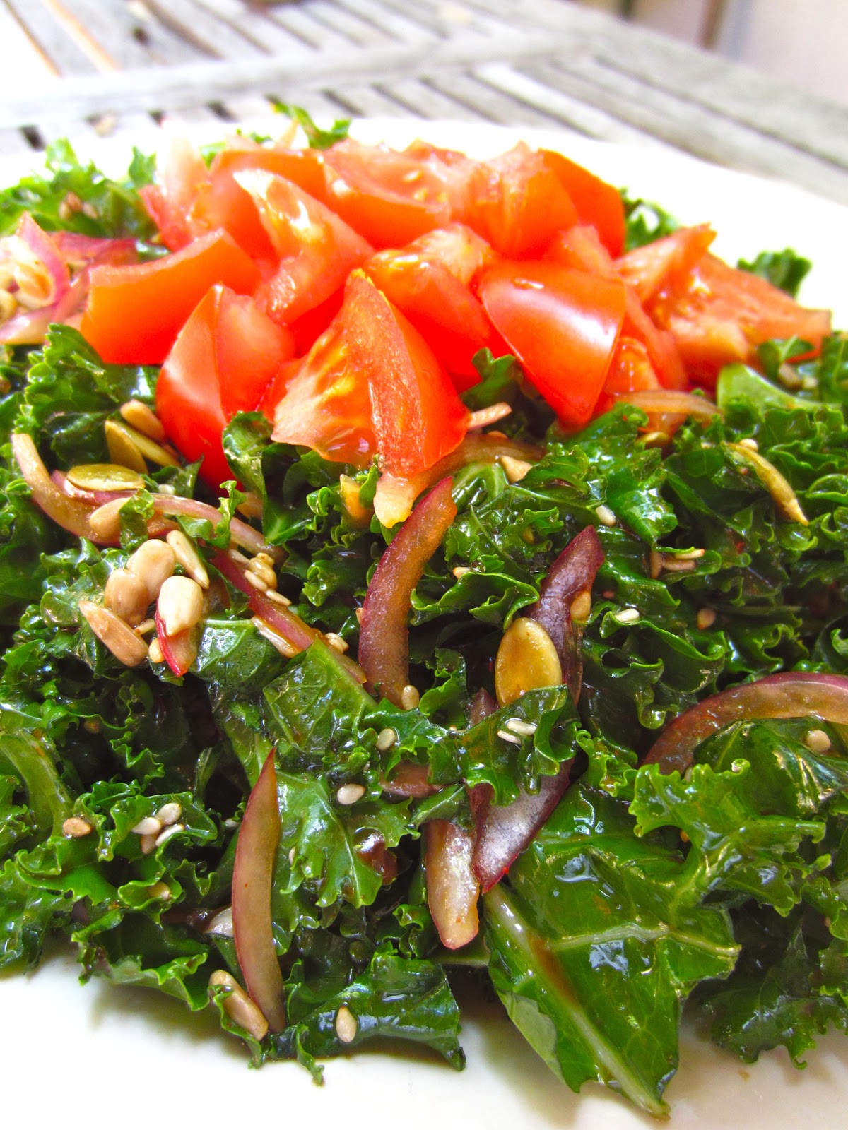 The Truth About Bad Kale: Are You Eating It? - q14jglm