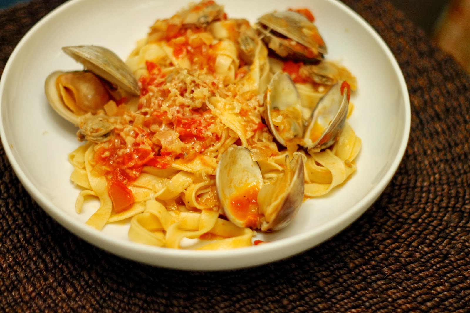 Clams Linguine with Fresh Pasta