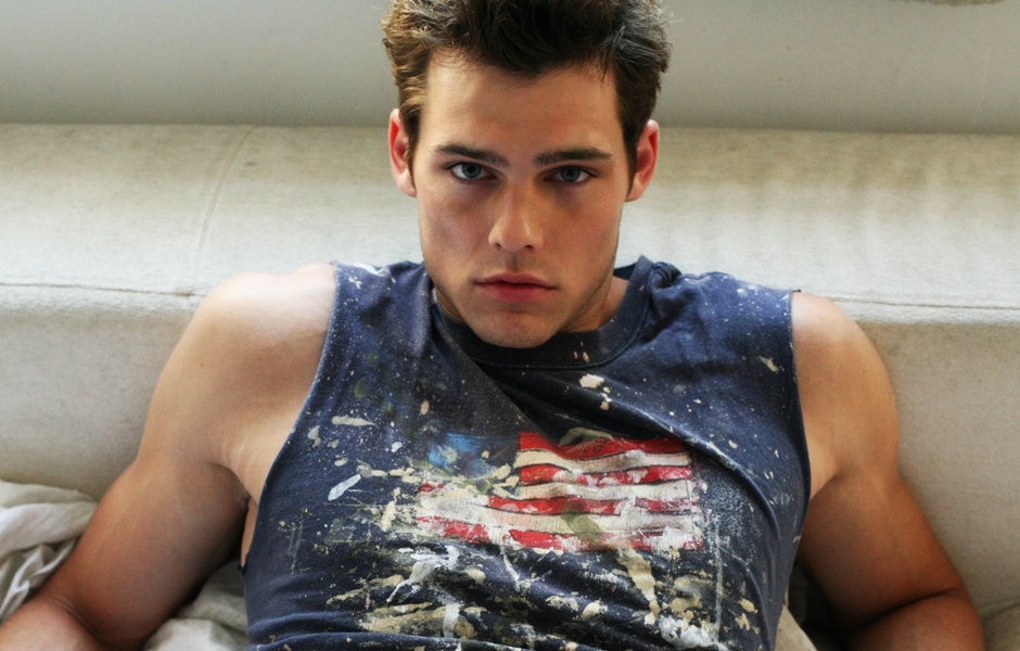 Champion Gallery - A collection of male photographs taken by the author