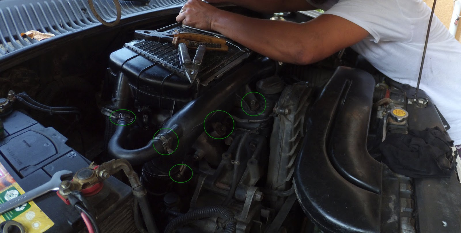 Cleaning Kia Sportage Turbo Intercooler and Intro about Oil Catch Can