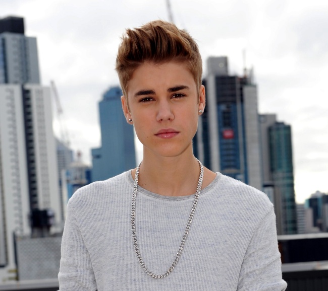 Download Free Wallpapers: Justin Bieber 2013