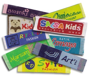 label-pakaian-pada-perawatan-pencucian-produk-printing-partai-kecil.jpg