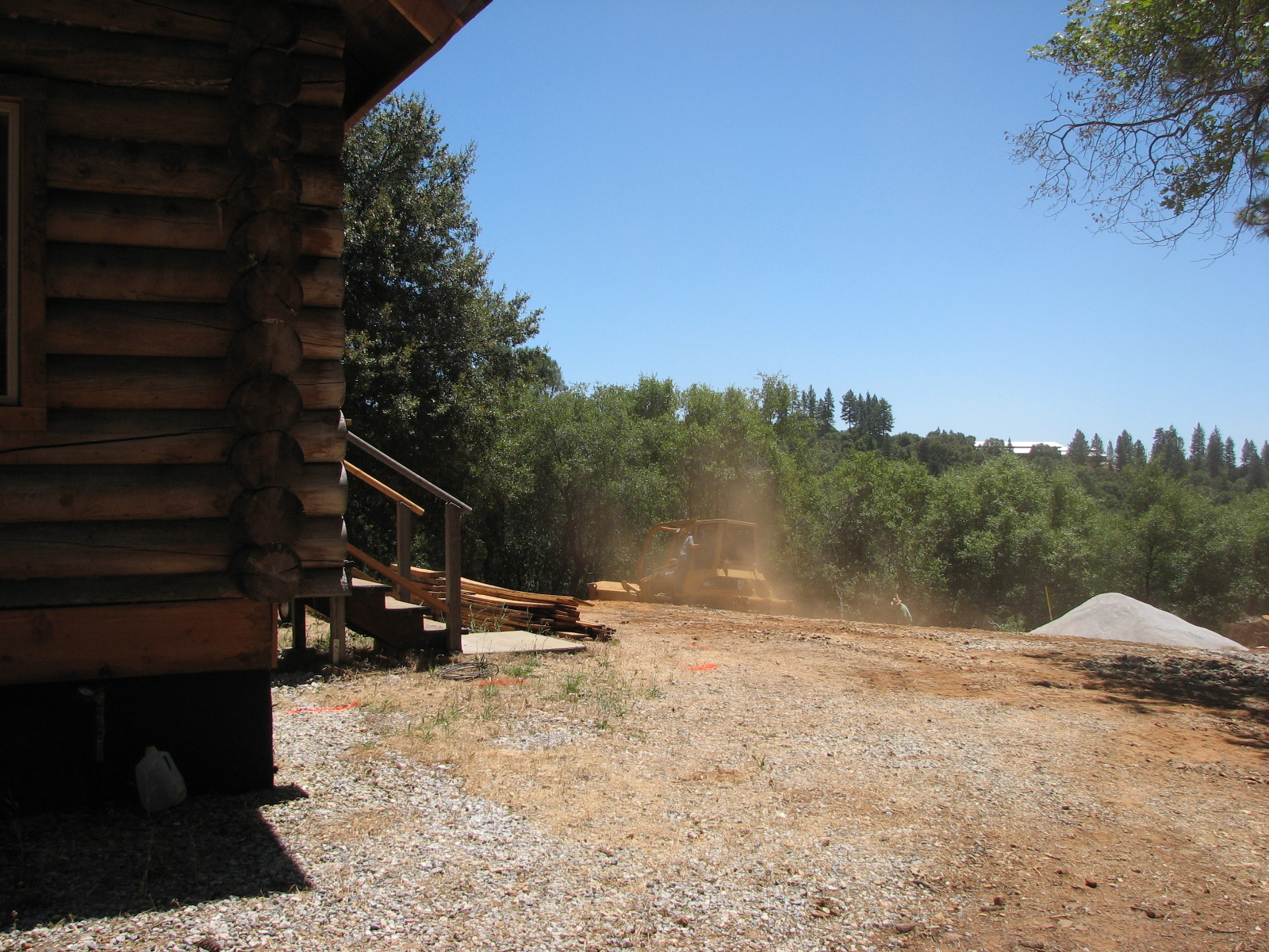 LOG CABIN: Septic, Water tanks, Excavation, Road, Grading