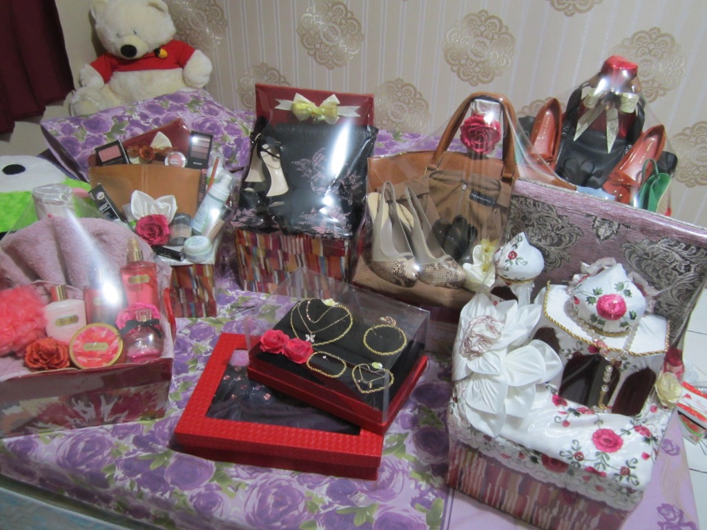 D Story of Me Sasha WiryoAtmodjo Seserahan aku