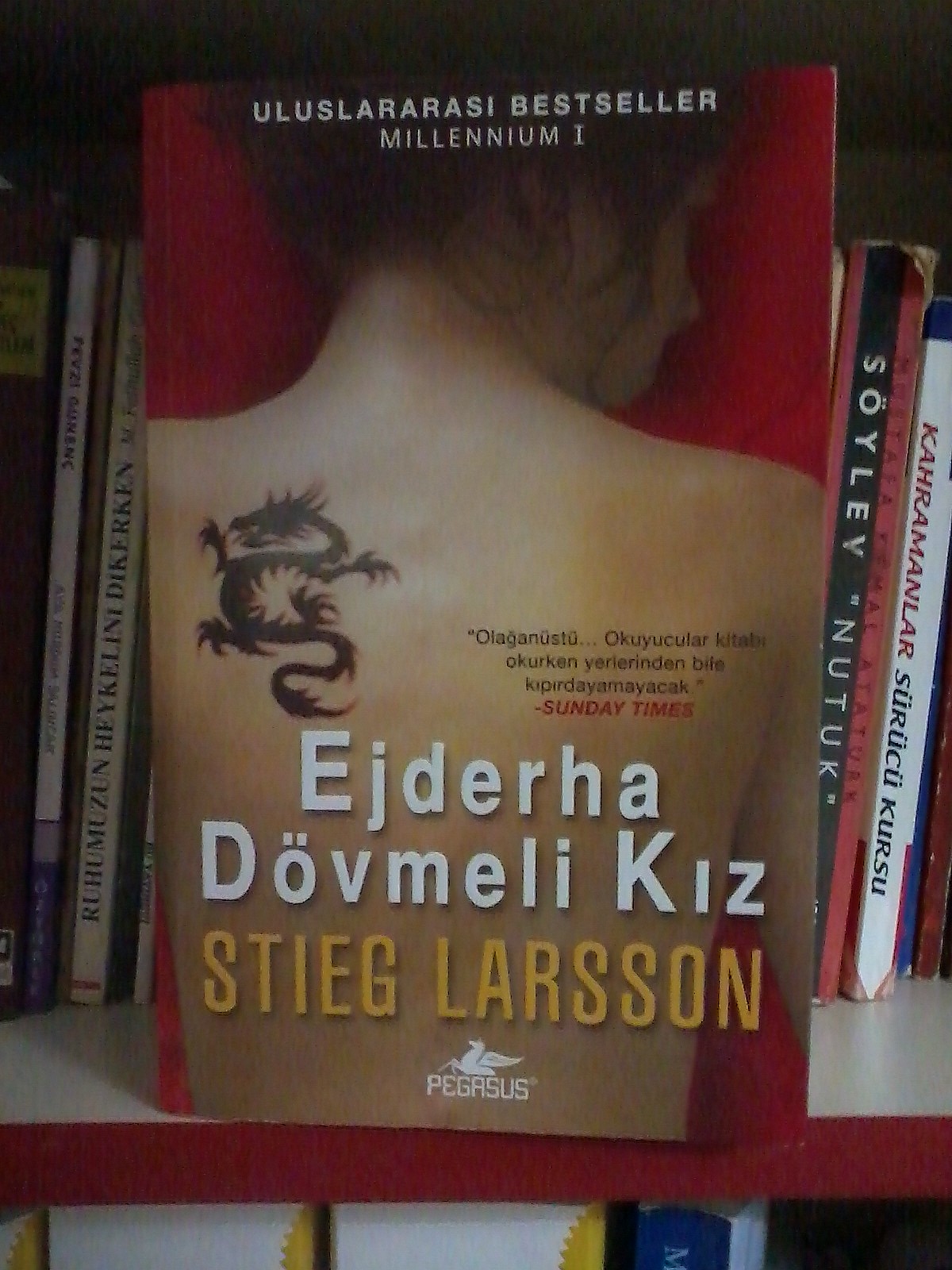 Ejderha Dovmeli Kiz Millennium 1 Kitap Yeni Kapak Stieg Larsson Nadir Kitap