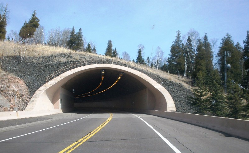 tunnel.jpg