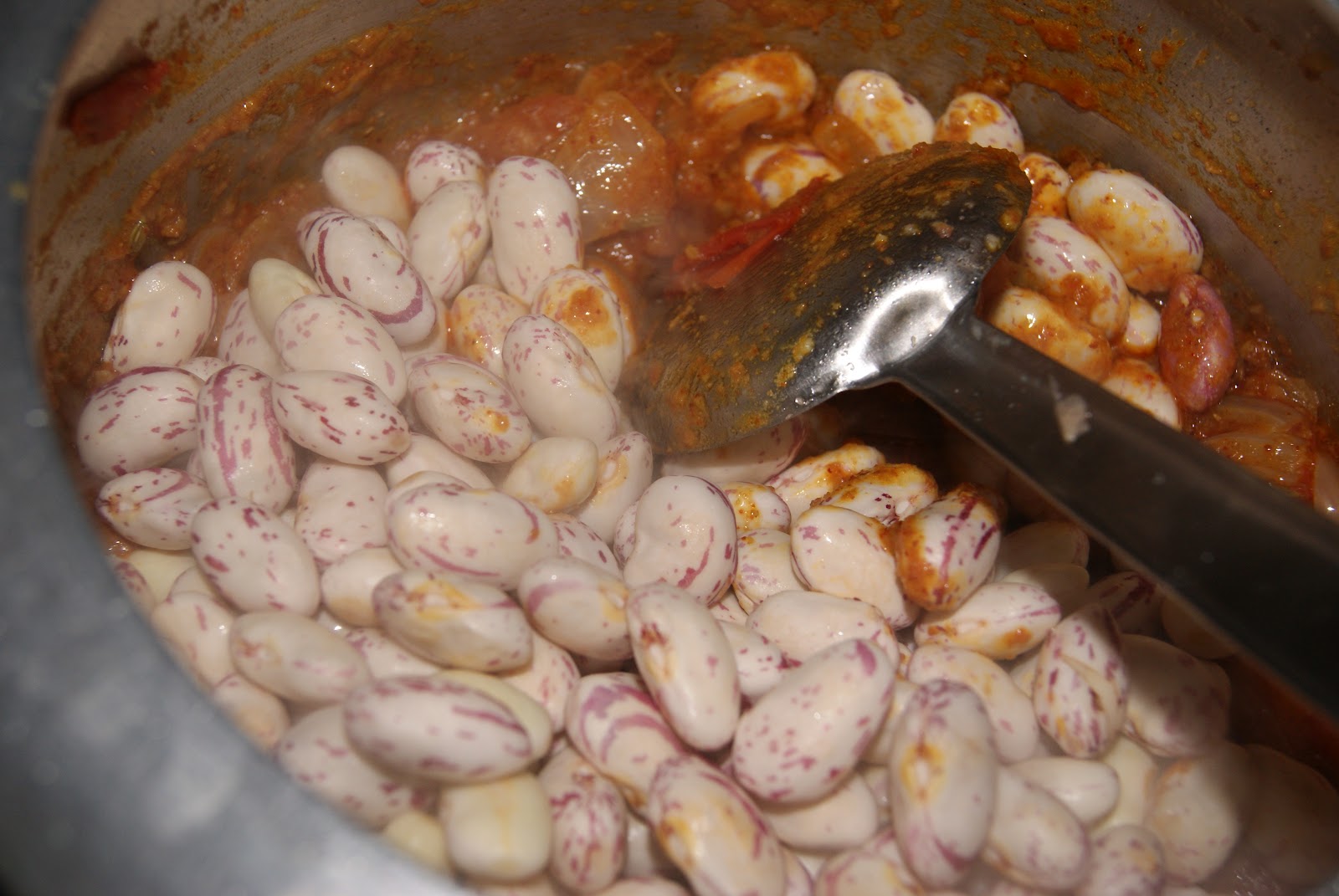 INDIAN COOKING !!! Fresh Butter Beans Curry
