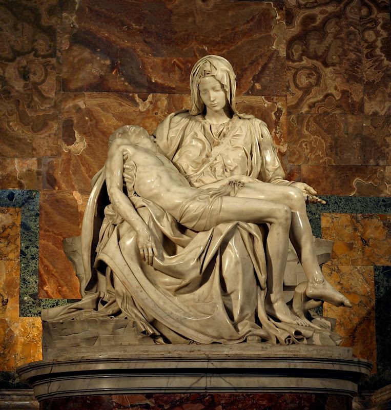 CA S'EST PASSE UN 18 FEVRIER dans art Michelangelo%27s_Pieta_5450_cropncleaned_edit