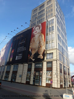 Potsdamer Platz, Hochhaus, werbung