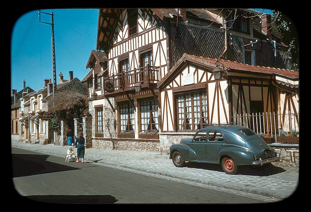 30 Wonderful Color Photos of France, ca. 1955 ~ vintage everyday