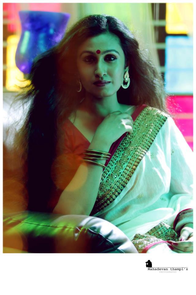 actress kavitha song mallu serial actress kavitha nair hot navel and cleavage actress kavitha song mallu serial actress kavitha nair hot navel and cleavage