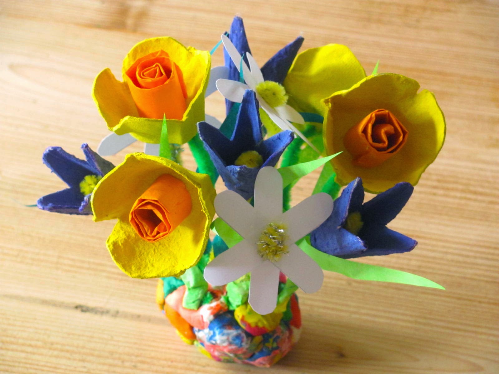 Jumble Tree Easter egg box flowers for Mother's Day