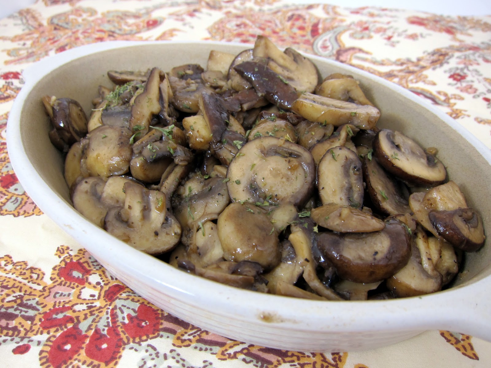 Steakhouse Sautéed Mushrooms | Plain Chicken