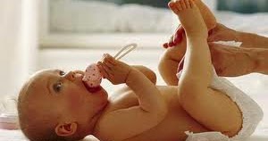 Bebegim Bebeklerde Alt Temizligi