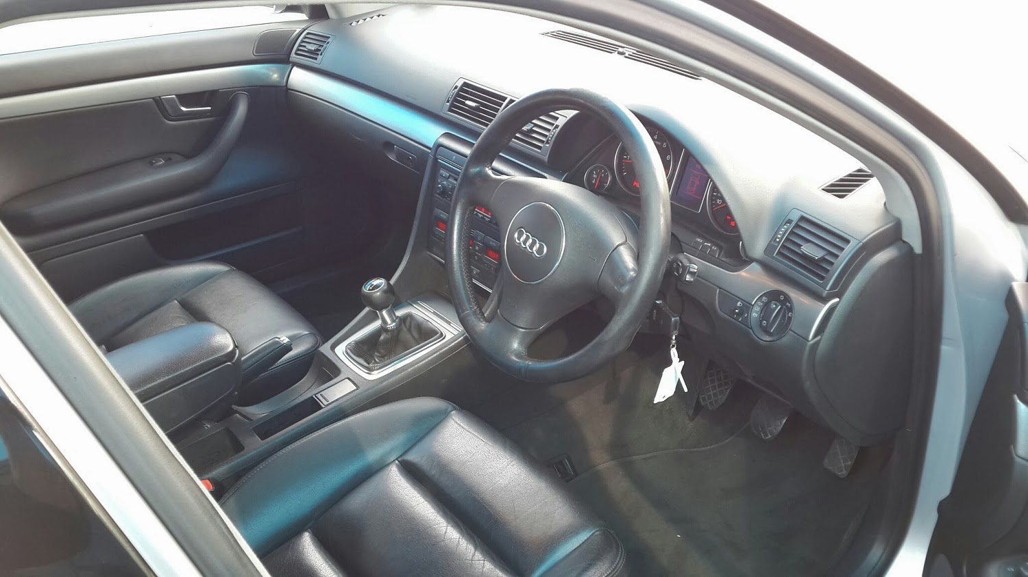 Supreme Auto Audi A4 1 8t