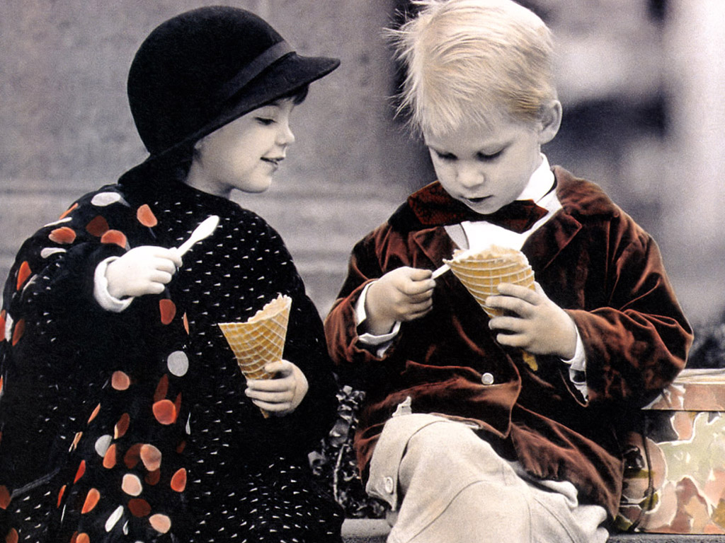 http://1.bp.blogspot.com/-c-C-aAh5aoc/T79ld8KQyFI/AAAAAAAAAJg/k4hZTUKKWFc/s1600/Cute%20Baby%20Wallpapers%20collections%20(68).jpg