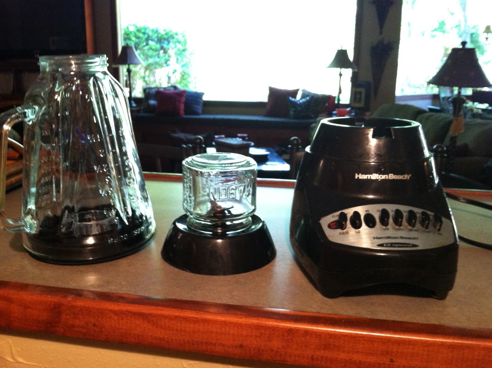 Dixie of all Trades A Mason Jar works on my blender base!