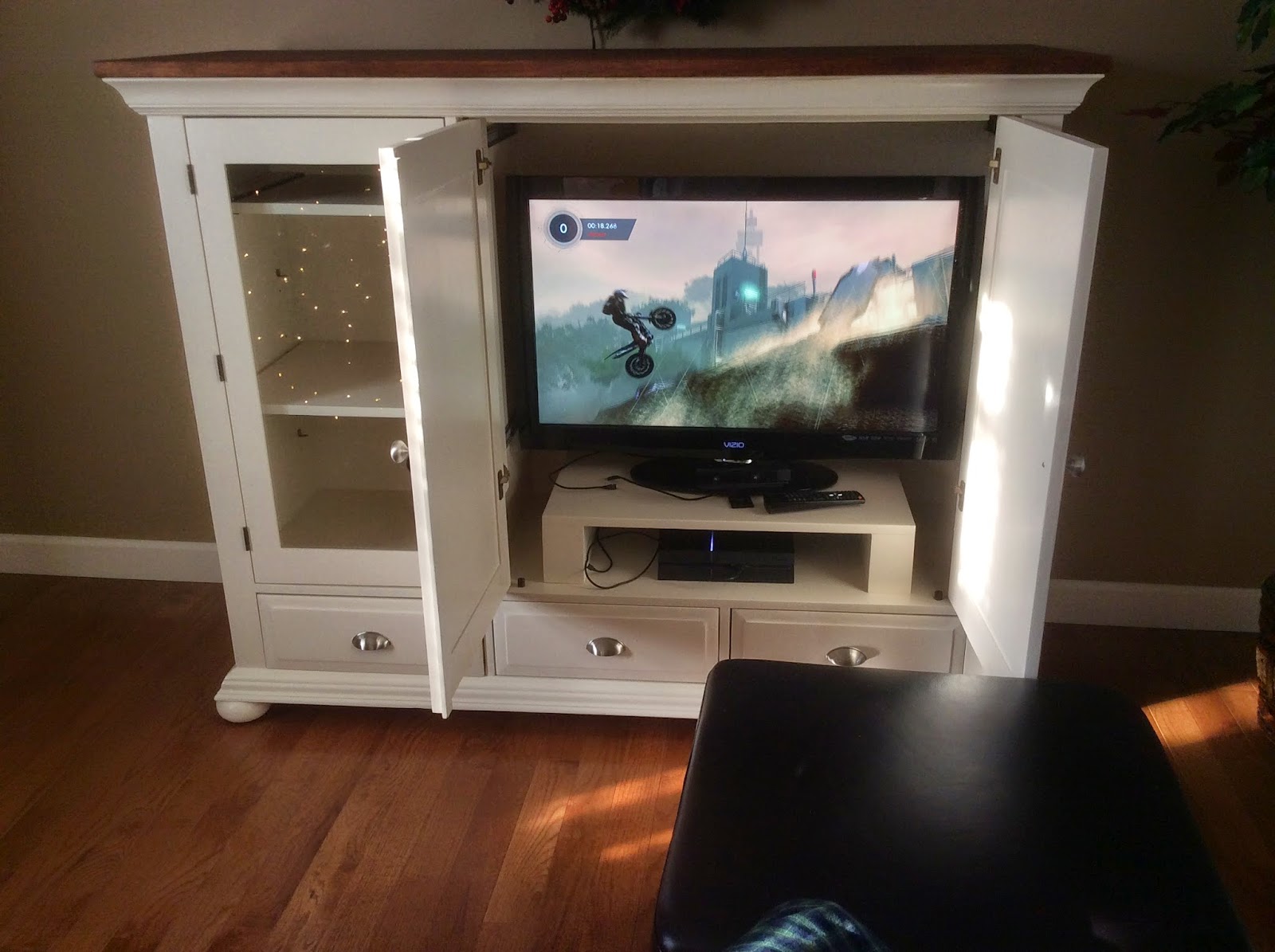 DIY Midwest Home Renovation Refinishing Broyhill Fontana Entertainment