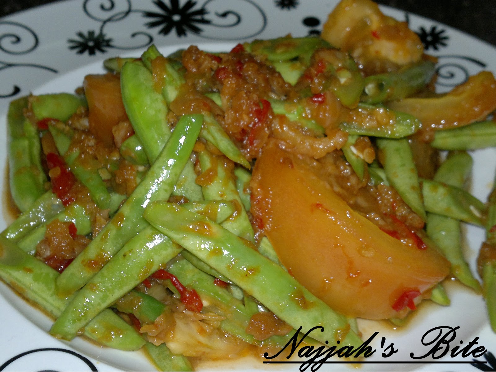 Najjahs Bite Kacang Buncis Goreng Belacan