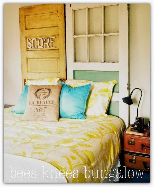 THE WADE CREEK HOUSE in Estacada OLD DOORS ARE SO MUCH FUN!