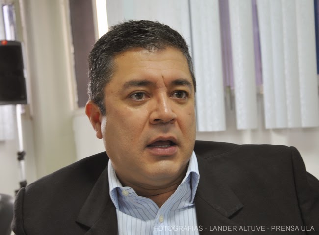 Dr. Bladimir Pérez, coordinador del Doctorado en Estudios Políticos de la ULA. (Foto: Lánder Altuve)