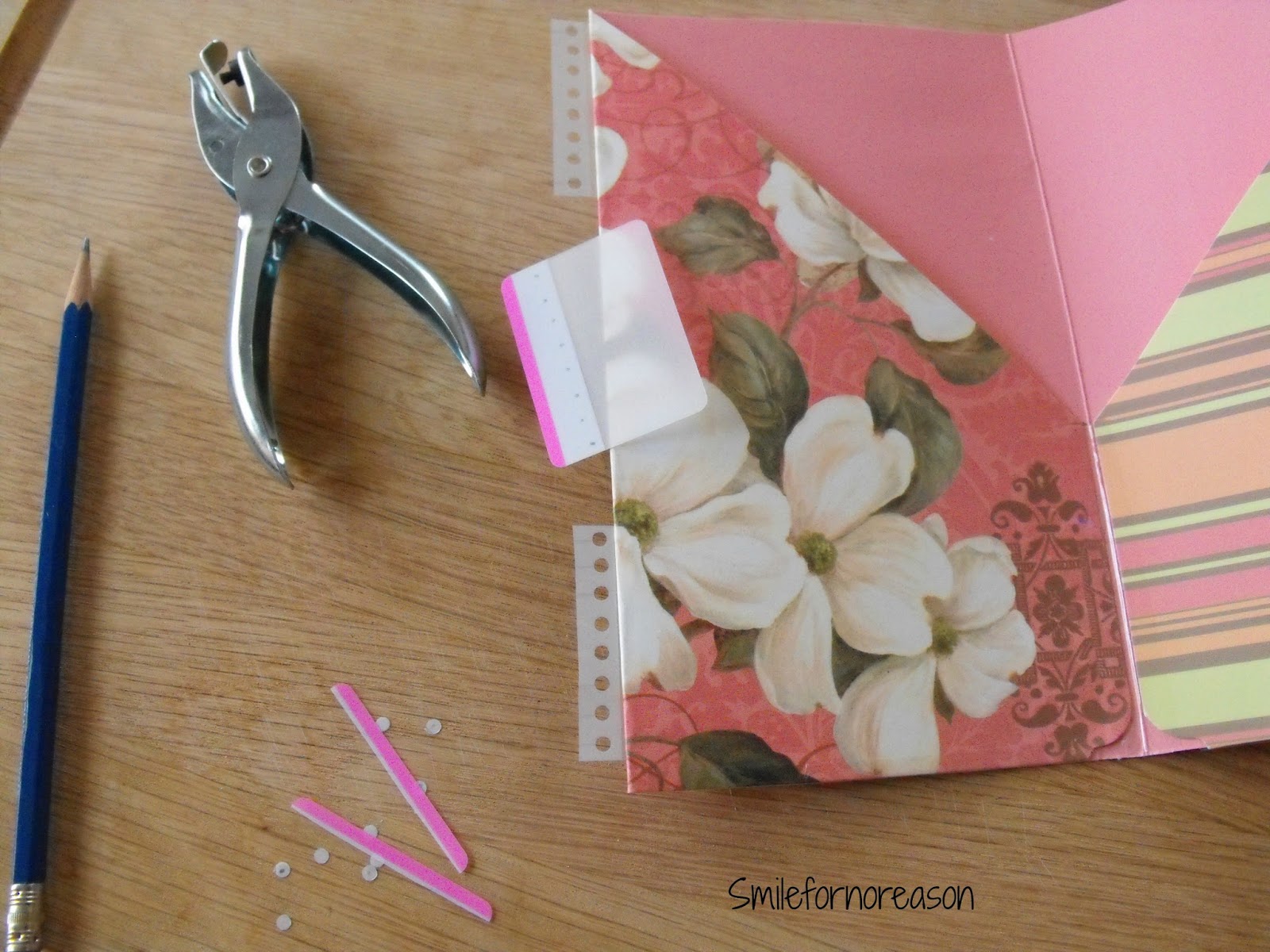 Smile for no reason How To Make Your Own Planner Pocket Folders