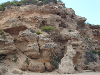 Rochas na praia de L'Arenalet - L'Almadrava - Tarragona