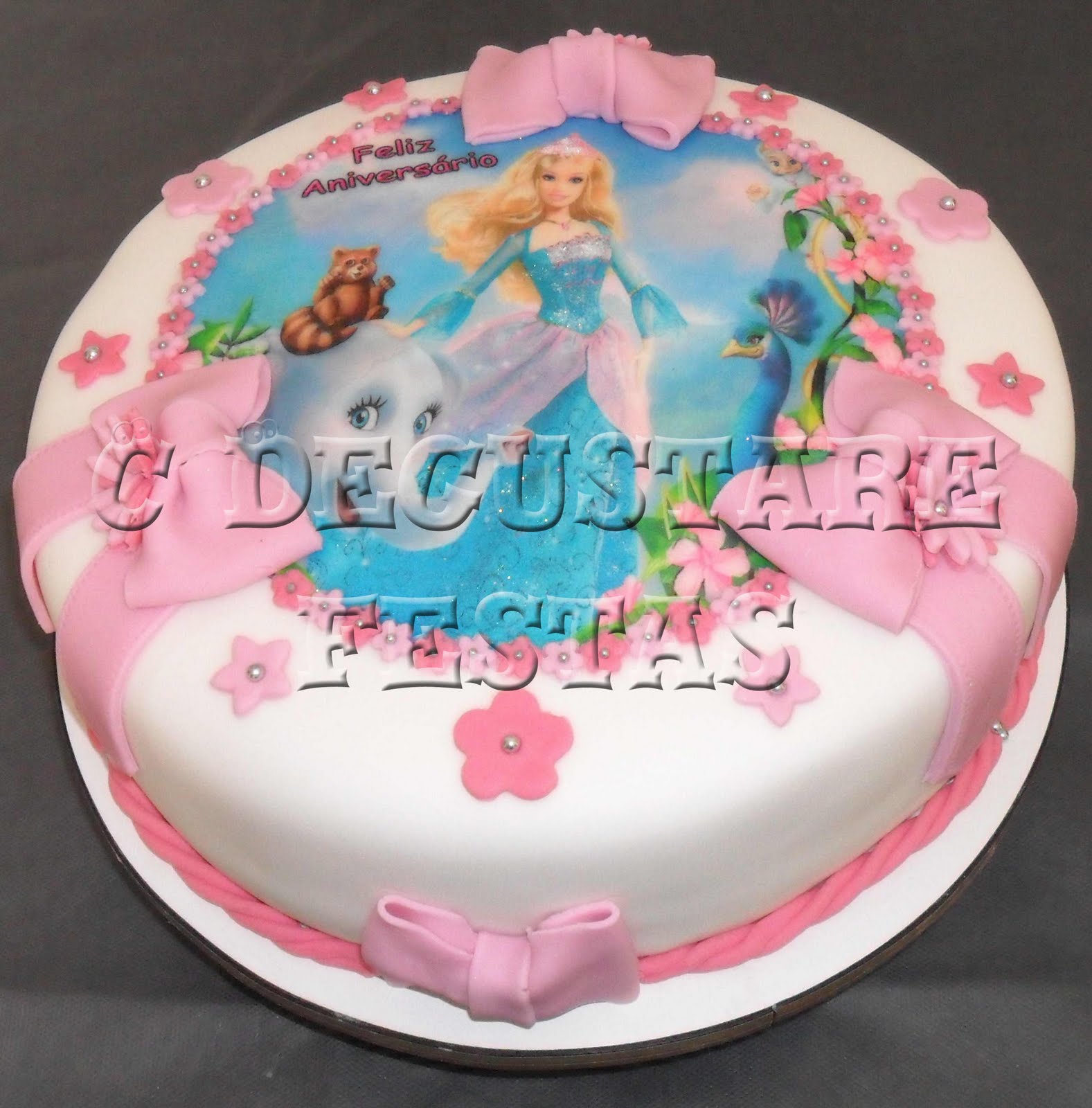 C. Degustare Festas: Bolo Barbie Princesa da Ilha