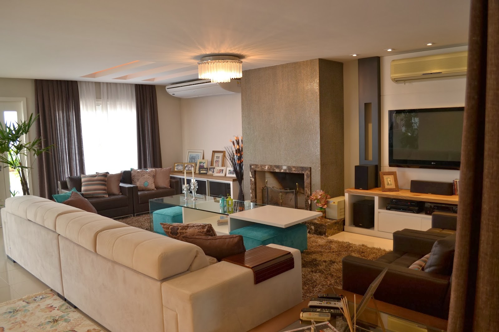 Sala De Tv Com Jantar ~ SALA DE TV COM LAREIRA INTEGRADA A SALA DE JANTAR ACONCHEGO E MUITO Sala De Tv Com Jantar ~ SALA DE TV COM LAREIRA INTEGRADA A SALA DE JANTAR ACONCHEGO E MUITO