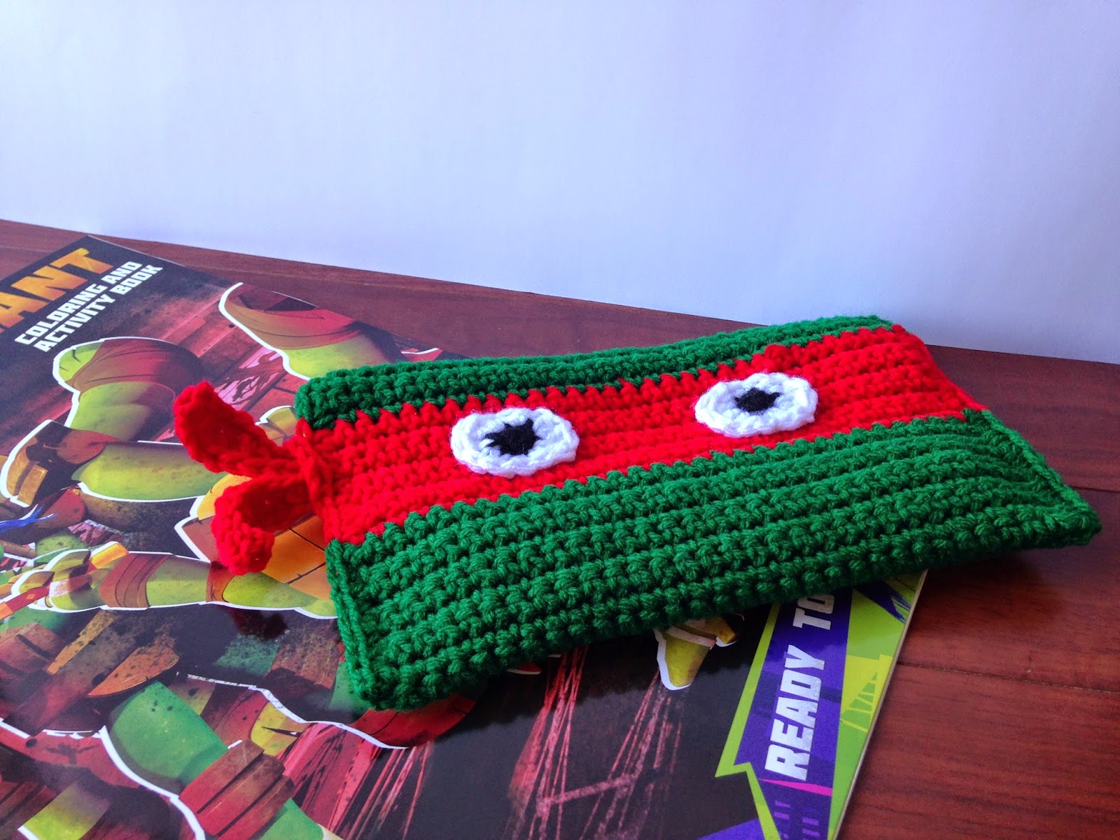 Little Monsters: Free Pattern- Crocheted Ninja Turtle Pencil Bag