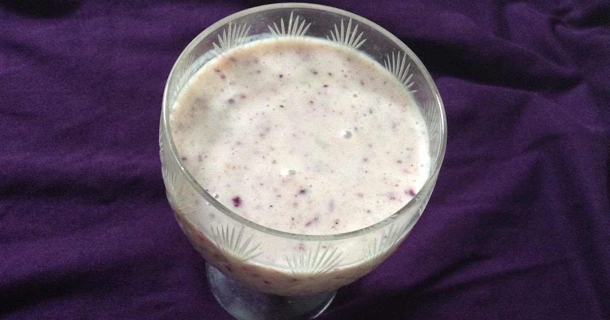 Berry Green Smoothie