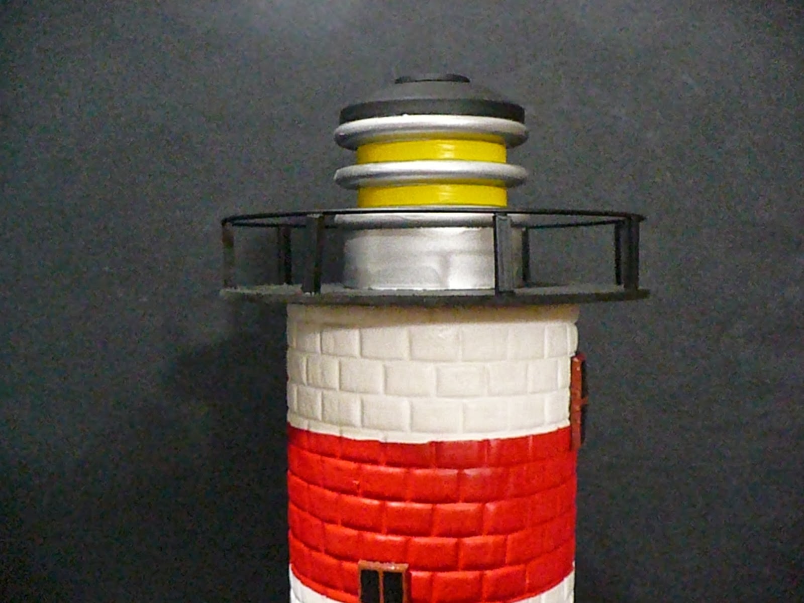 Modelstorming: dicembre 2013 Colorare porte in ferro