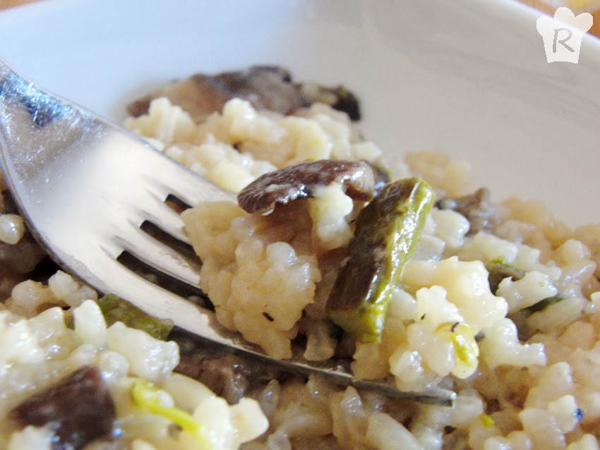 La cocina de Rebeca Risotto de setas, espárragos trigueros y trufa negra