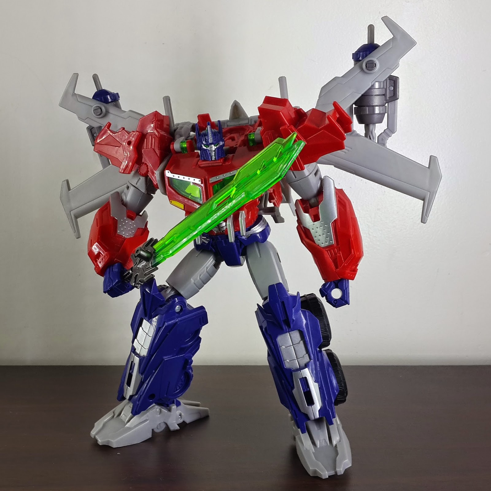 Blog 1171 Beast Hunter Optimus Prime