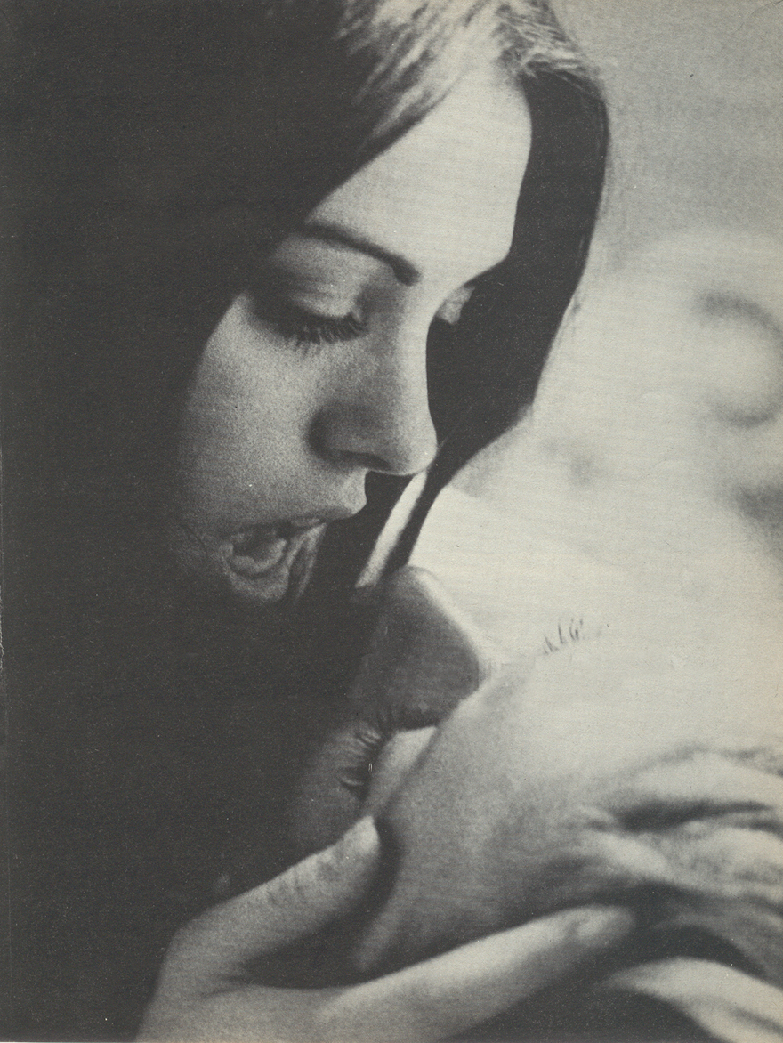 Desnuda Inquietud [1976]