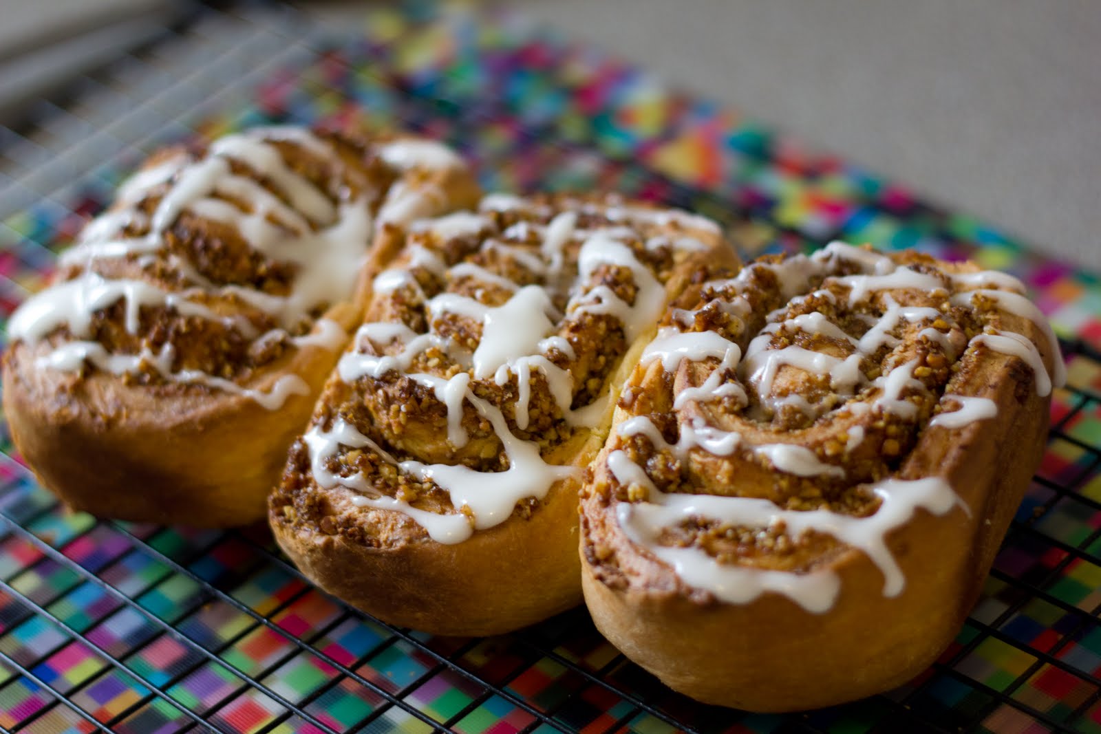 miss igs Pecan, Walnut & Cinnamon Rolls