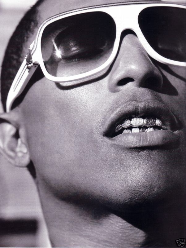 Louis Vuitton Pharrel edition Millionaire Sunglasses Turquoise w Gold