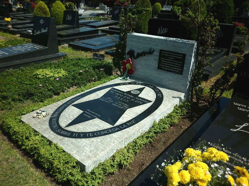 VAEL MARMOLES GRANITOS Y MARMOLES TUMBAS EN MARMOL Y GRANITO