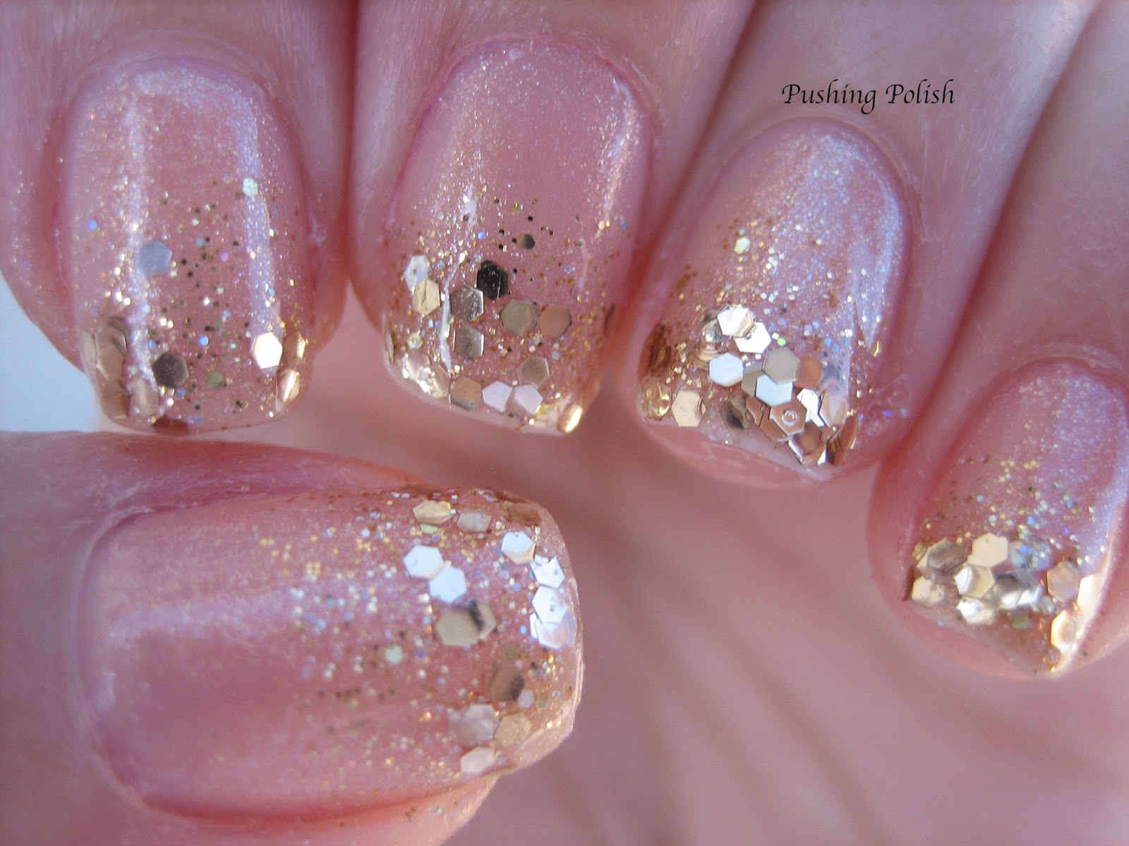 Party Queen Nails in #3 Party Gold