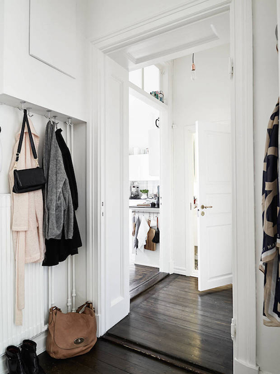Apartment entryway rug: apartment in moscow by geometrium. cool ...